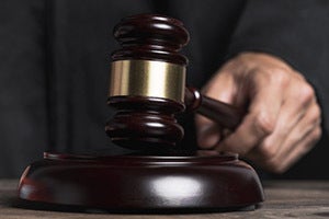 How Can I Fight PC 484 Credit Card Fraud Charges?