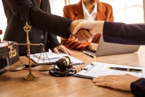 Considerations When Hiring a Criminal Defense Lawyer
