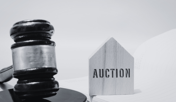 Distressed Property Foreclosure