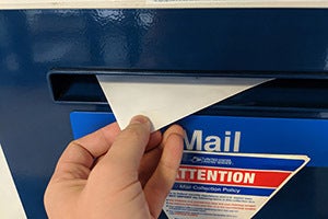 Mailing Threatening Communications (18 U.S.C. § 876): Laws, Penalties & Defense