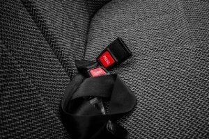seat belt role in reducing injuries