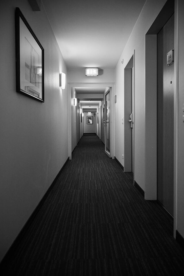 hotel security assaulted guests
