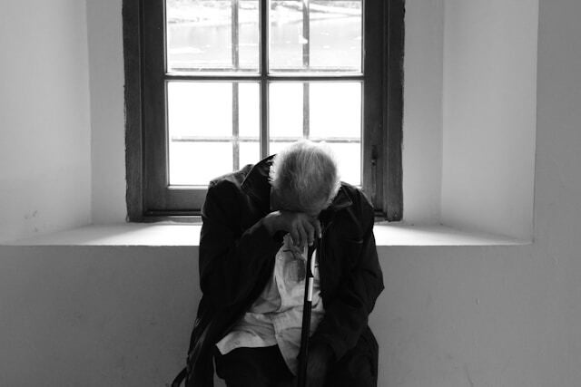 signs of emotional abuse in nursing homes