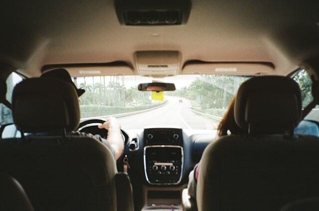 safe driving techniques to lessen aggressive driving