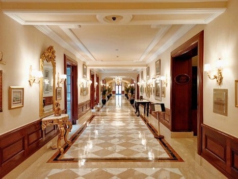 hotel negligence and injury claims