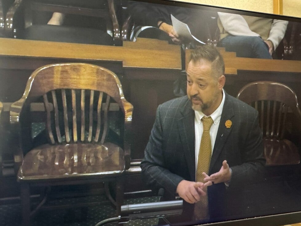 Andrew LeRoy argued in front of the Missouri Supreme Court