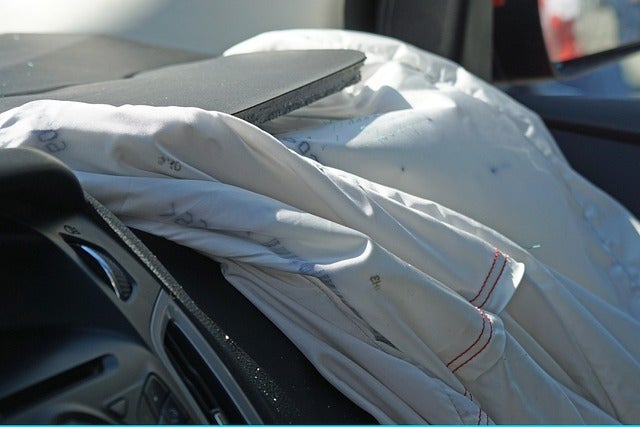 defective airbags what drivers must know