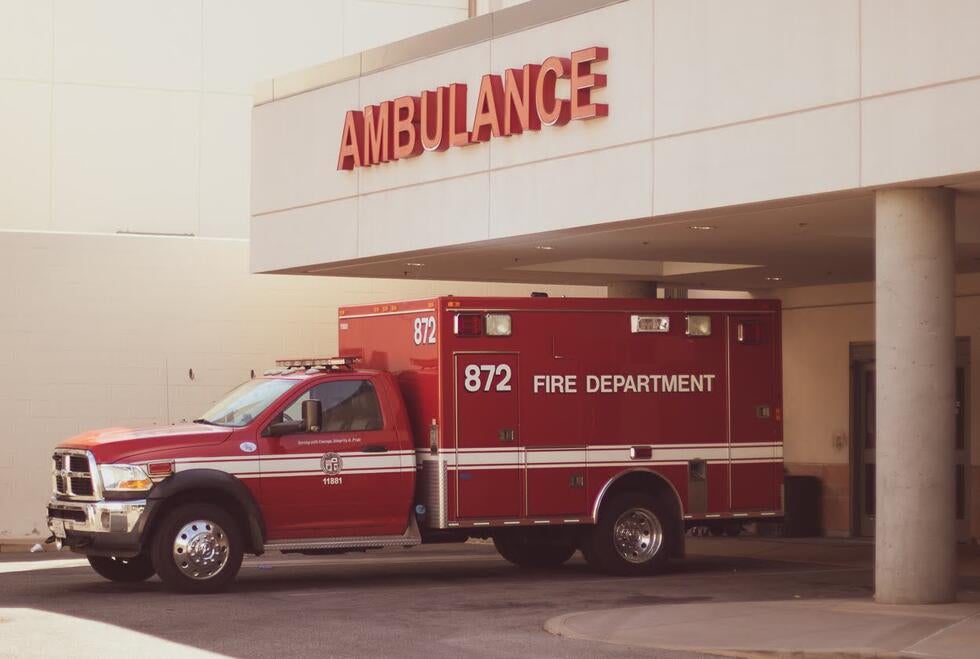 Knoxville, TN - Moped Rider Critically Injured in Crash on Division St