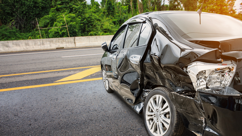 Knoxville, TN - Injuries Reported After Crashes on Highland Ave
