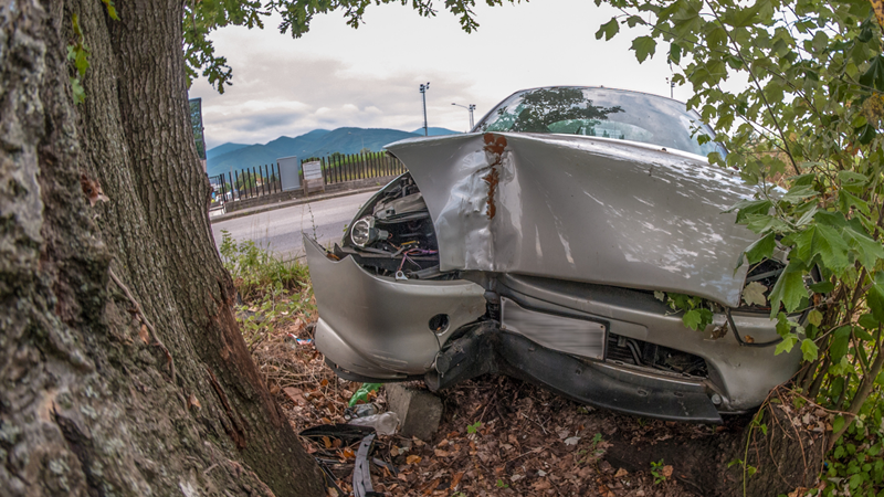 Serious Crash with Injuries at Dutch Valley Dr & Bruhin Rd