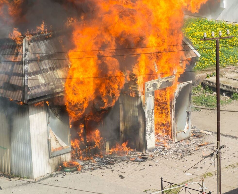  One Injured in S Knoxville House Fire on Keeble Ave