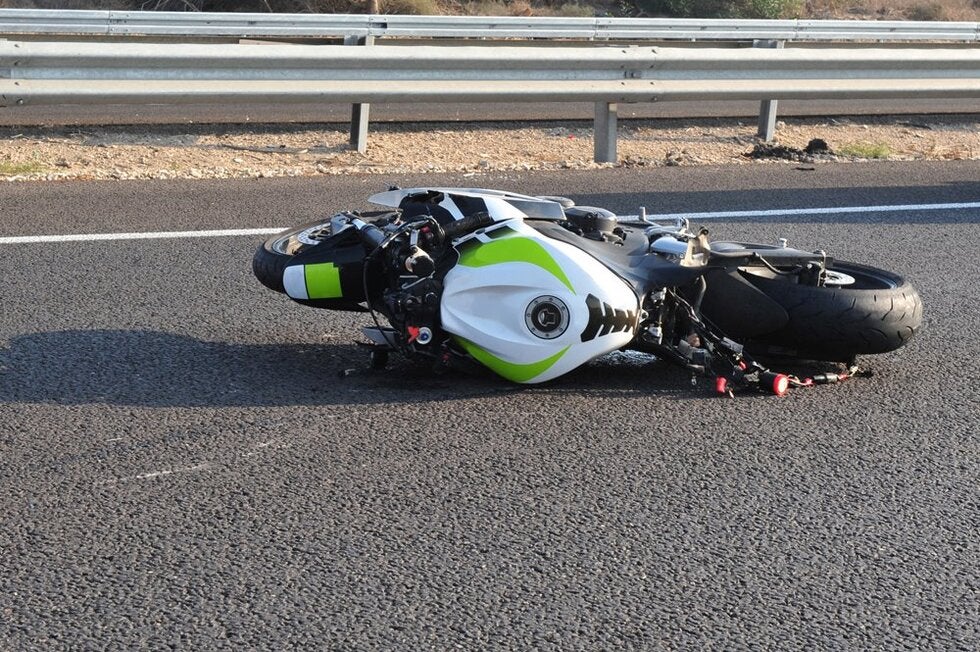 Injury Motorcycle Crash on Colonial Dr Near Parkview Dr