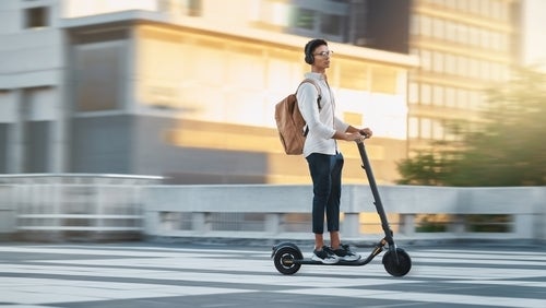 razones por las que los scooters eléctricos son peligrosos