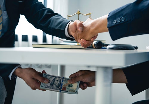 Abogados de defensa por corrupcion publica federal en California