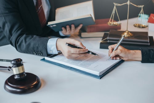 Regla 11.04 del Condado de Ventura abogados en California