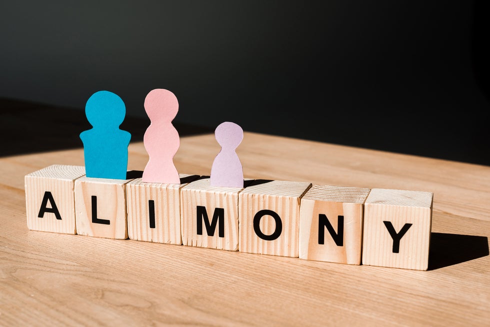 Alimony on board concept
