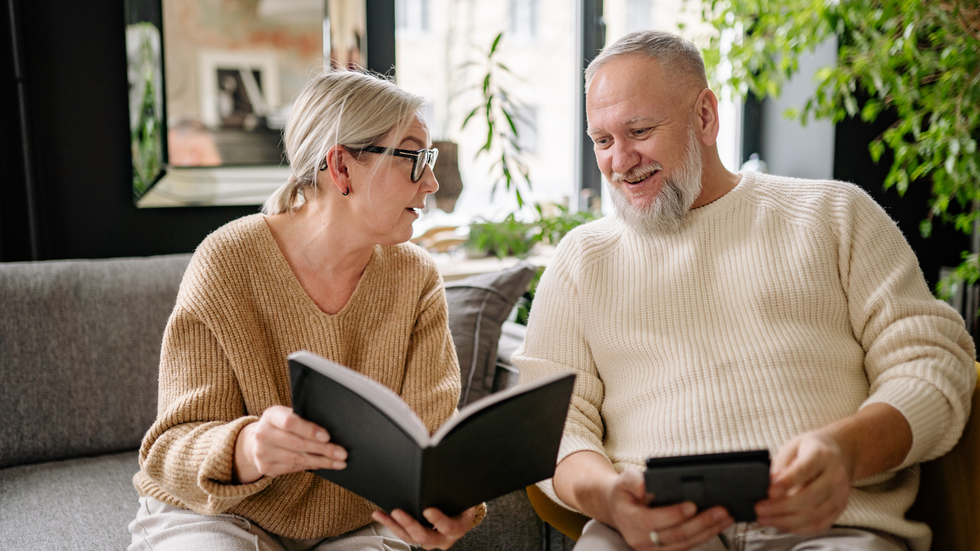 couple reading together