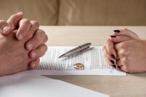 Divorce 