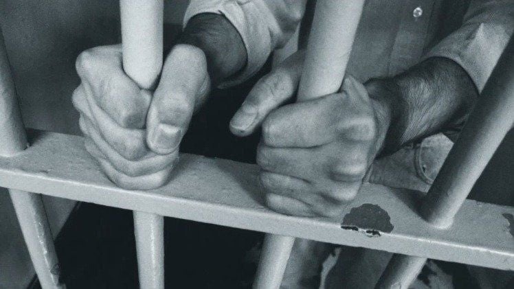 Inmate for Level 6 Felony in Prison