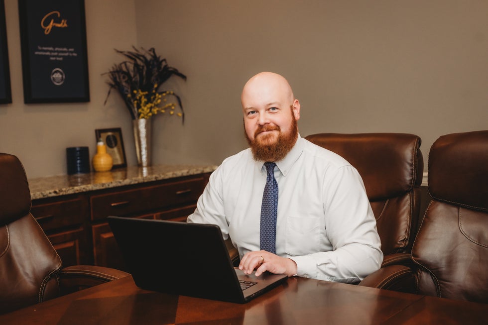 Portrait of Brady Shelton, attorney at Higher Level Legal in Raymore, Missouri
